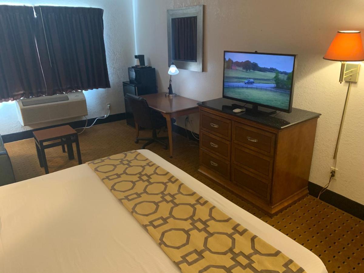 Brentwood Inn & Suites ホッブズ エクステリア 写真