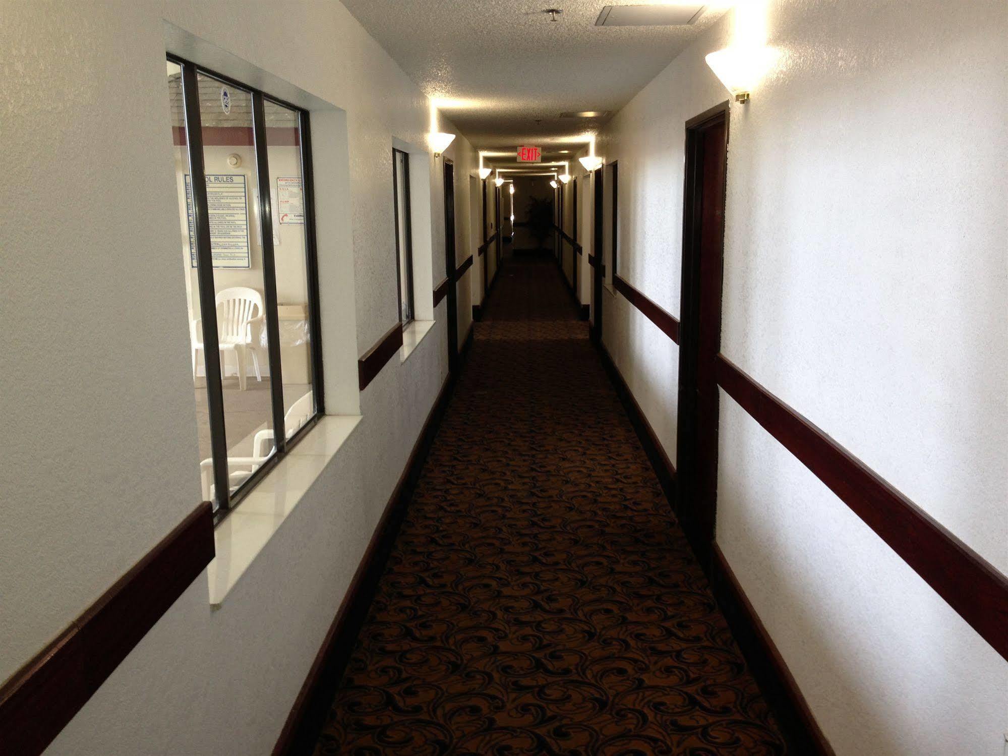 Brentwood Inn & Suites ホッブズ エクステリア 写真