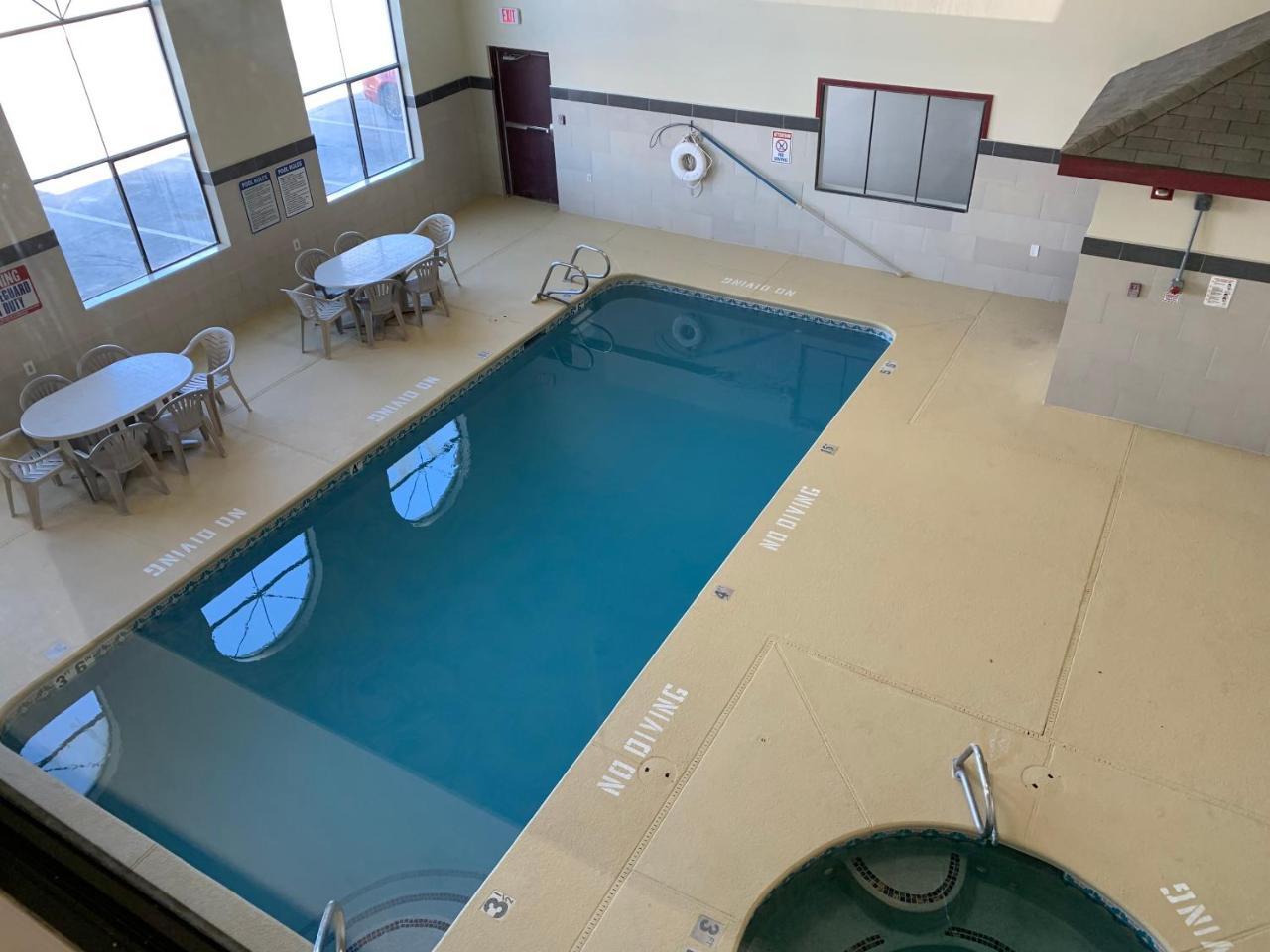 Brentwood Inn & Suites ホッブズ エクステリア 写真